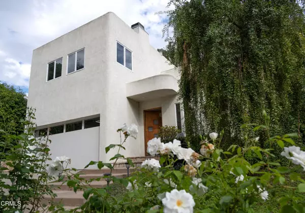 360 N Skyewiay Road, Los Angeles, CA 90049