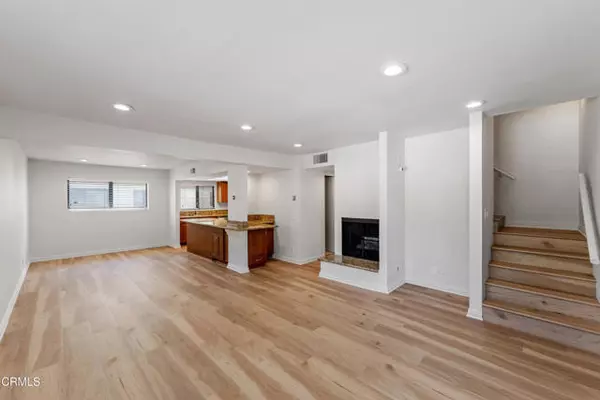 Winnetka (los Angeles), CA 91306,20216 Roscoe Boulevard #19