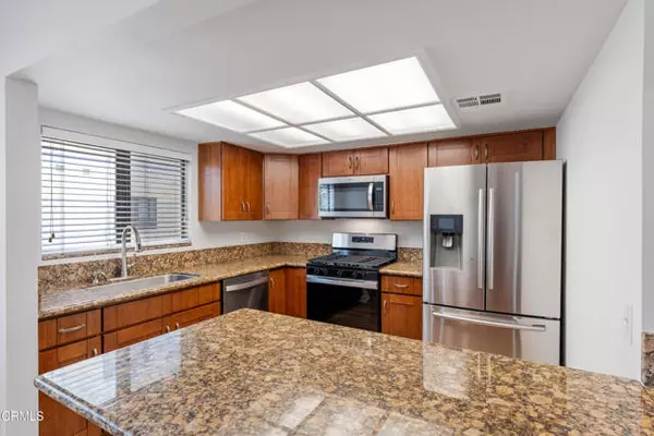 Winnetka (los Angeles), CA 91306,20216 Roscoe Boulevard #19