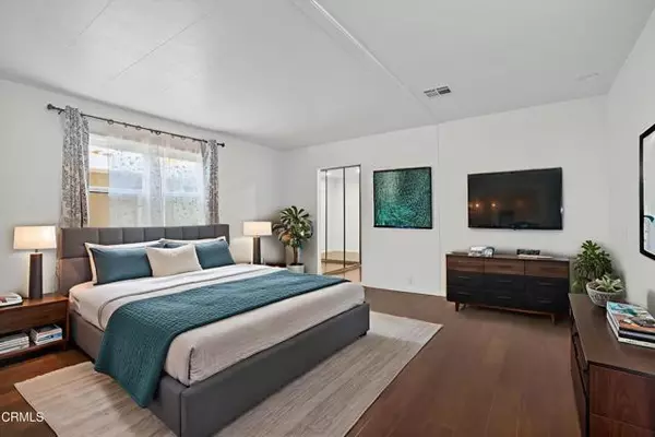 Oxnard, CA 93035,5540 W 5TH Street #SPC 26