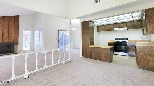 Oxnard, CA 93036,643 Holly Avenue