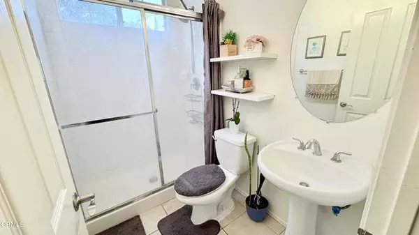 Oxnard, CA 93030,1902 Ribera Drive