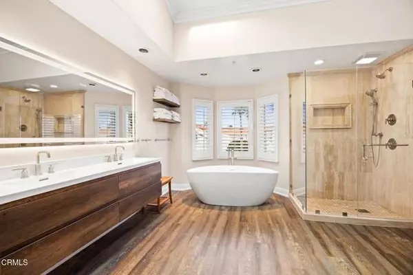 Oxnard, CA 93035,4252 Harbour Island Lane