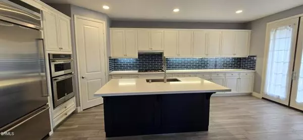 Oxnard, CA 93035,1465 Donegal Way