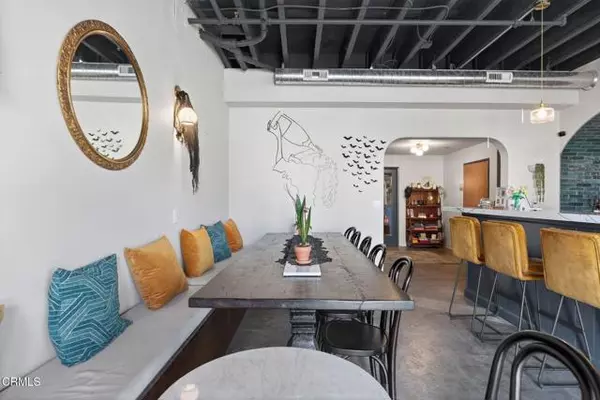 Ventura, CA 93003,4517 Market Street