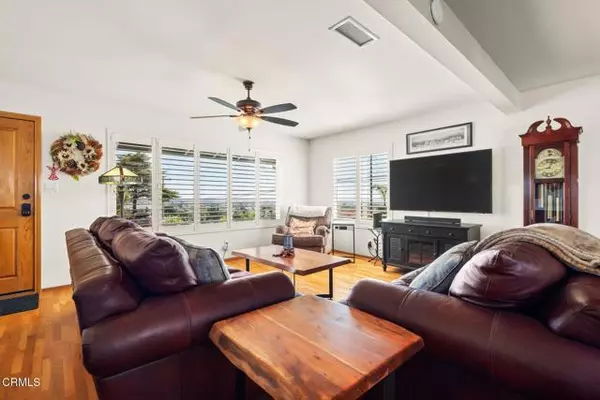 Ventura, CA 93001,505 Briarwood Terrace