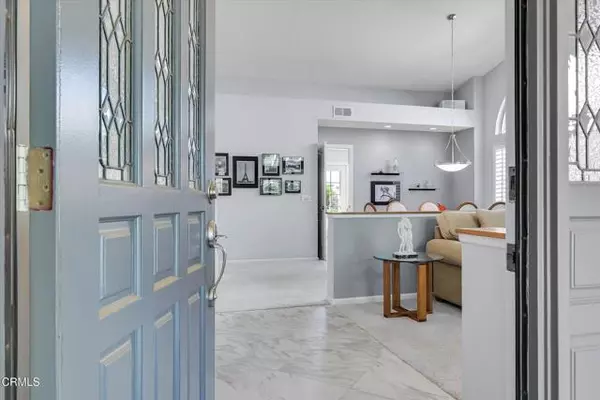 Valencia (santa Clarita), CA 91354,23422 Westford Place