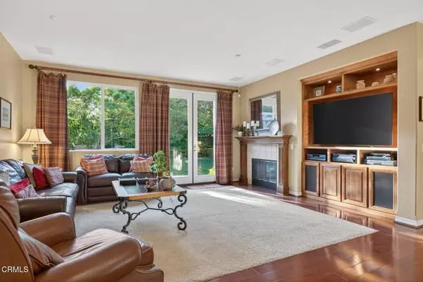 Oxnard, CA 93030,1337 Lustre Drive