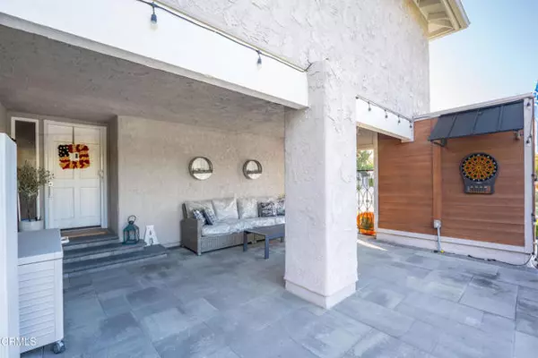 Newbury Park (thousand Oaks), CA 91320,214 Poplar Crest Avenue