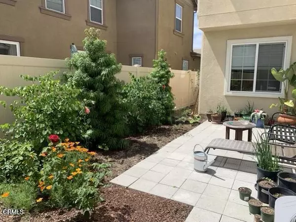 Oxnard, CA 93036,545 Nile River Drive