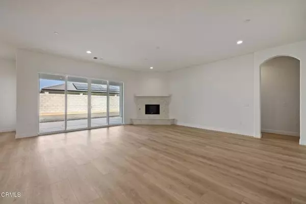 Bakersfield, CA 93314,13547 Philip Phelps Ave Avenue