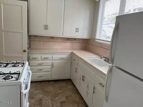 Ventura, CA 93001,1010 Poli Street #3