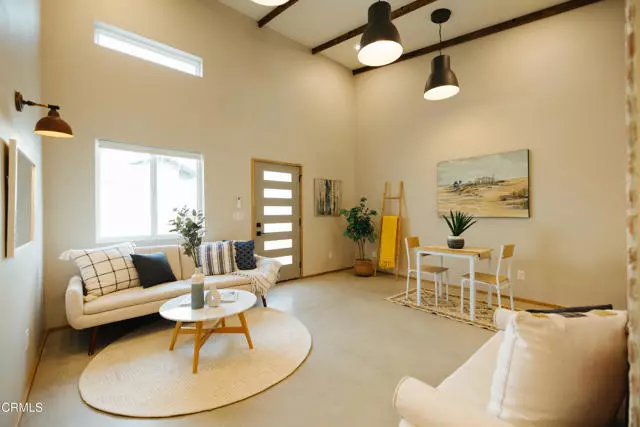 Ventura, CA 93001,187 W Park Row Avenue #102