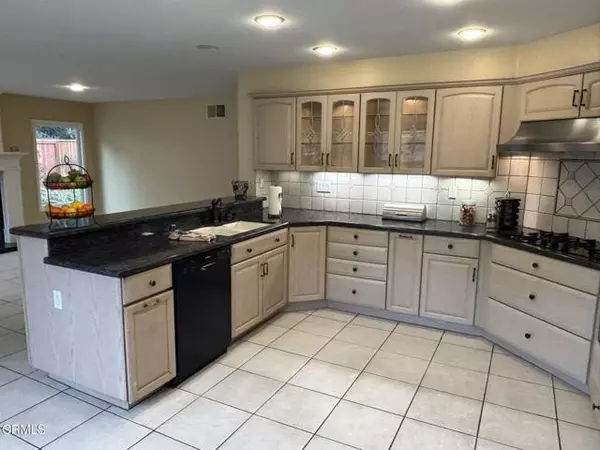 Moorpark, CA 93021,4374 E Autumnmeadow Circle