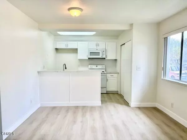 Port Hueneme, CA 93041,2612 Anchor Avenue