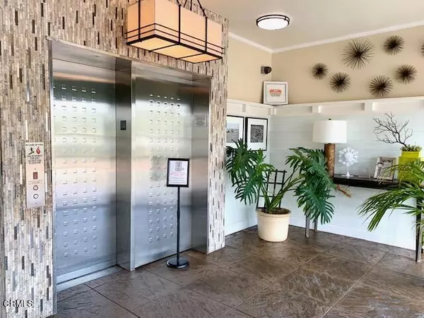 Oxnard, CA 93035,2901 Peninsula Road #233