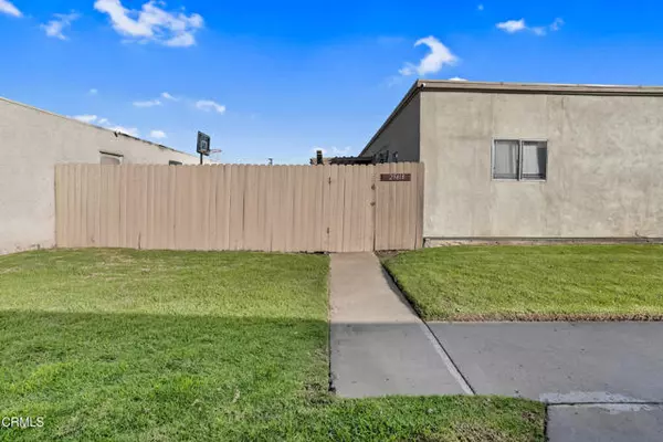 Oxnard, CA 93035,2941 W Hemlock Street #22