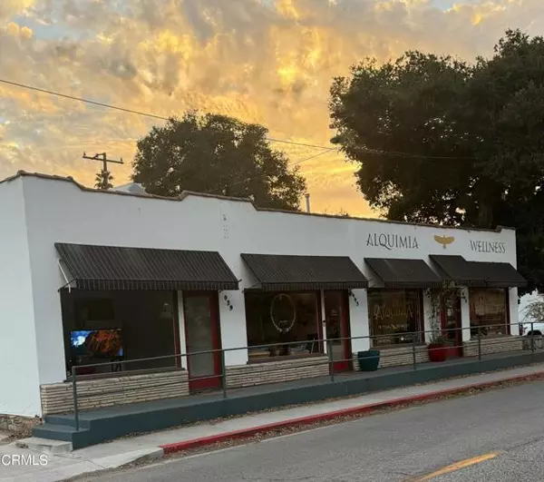 Ojai, CA 93023,445 W El Roblar Ave Drive