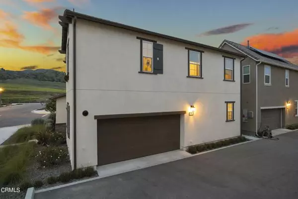 Santa Paula, CA 93060,553 Limoneira Lane