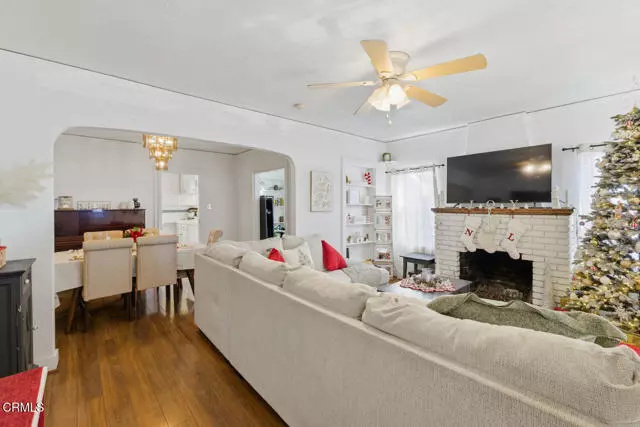 Ventura, CA 93001,55 Barry Drive