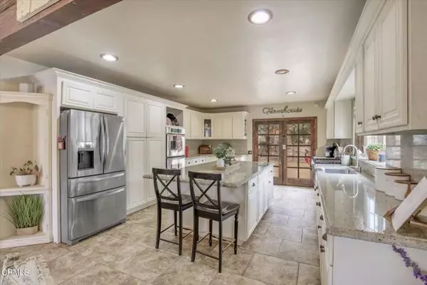 10572 Ojai-Santa Paula Road, Ojai, CA 93023