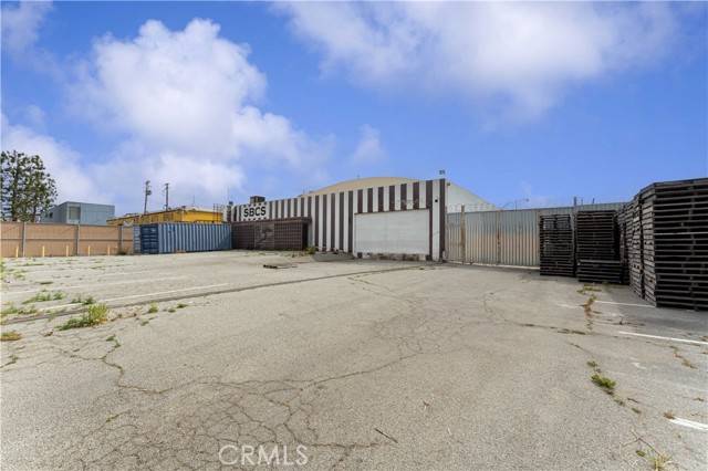 15610 S Main Street, Gardena, CA 90248