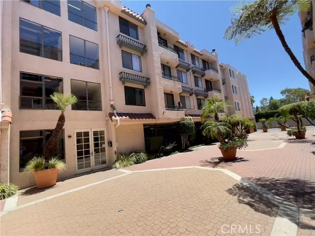 San Pedro (los Angeles), CA 90732,28006 S Western Avenue #266