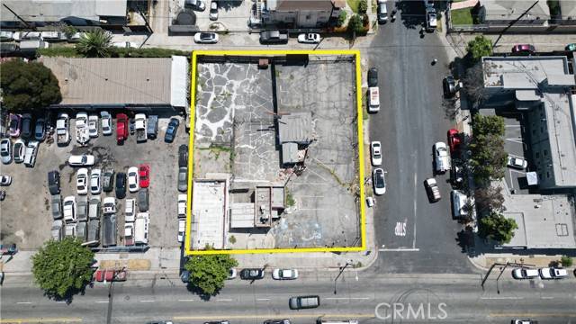 5630 S Central Avenue, Los Angeles, CA 90011