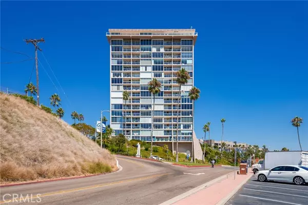 1200 Harbor Drive #4B, Oceanside, CA 92054