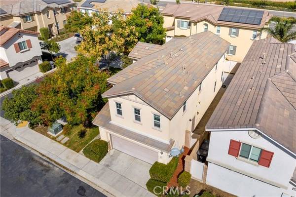 7052 Starry Night Court, Eastvale, CA 92880