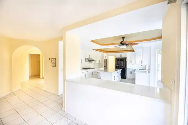 Yorba Linda, CA 92887,20335 Via La Vieja