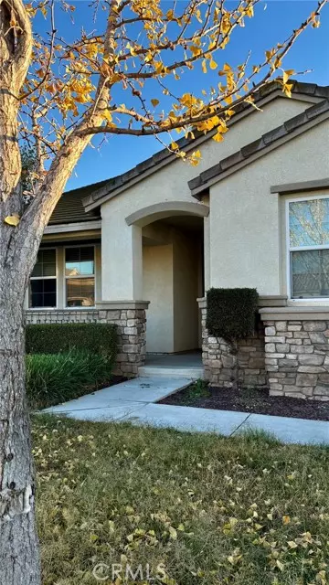 Eastvale, CA 92880,14163 Coldbrook Circle