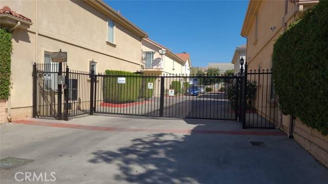 14627 Gledhill Street #1, Panorama City (los Angeles), CA 91402