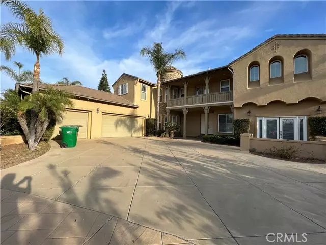 3795 Peregrine Circle, Corona, CA 92881