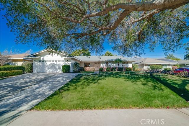 955 W 13th Street, Upland, CA 91786