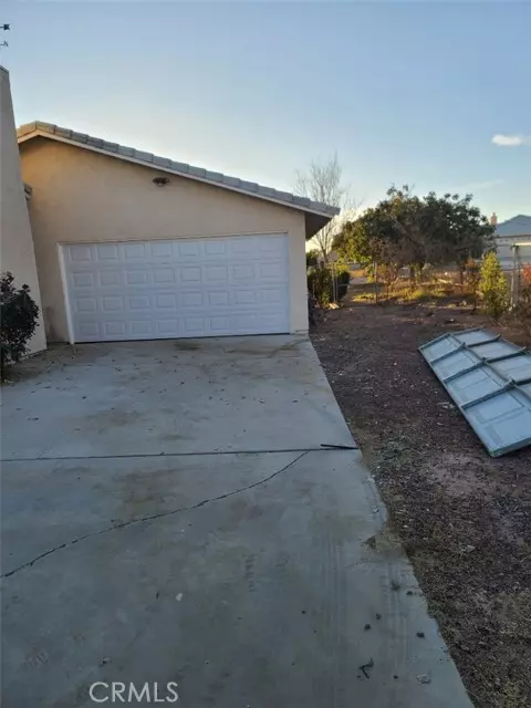 Helendale, CA 92342,26739 Stirrup Lane