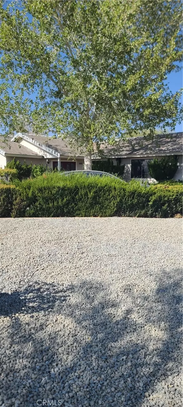 Helendale, CA 92342,26739 Stirrup Lane