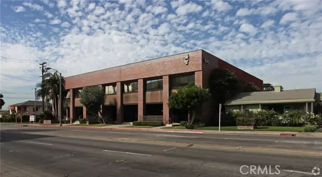 1041 S Garfield Avenue, Alhambra, CA 91801