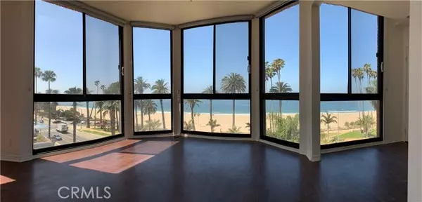Santa Monica, CA 90403,1033 Ocean Avenue #401