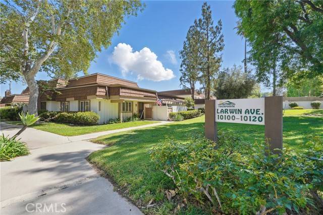 Chatsworth (los Angeles), CA 91311,10100 Larwin Avenue #1
