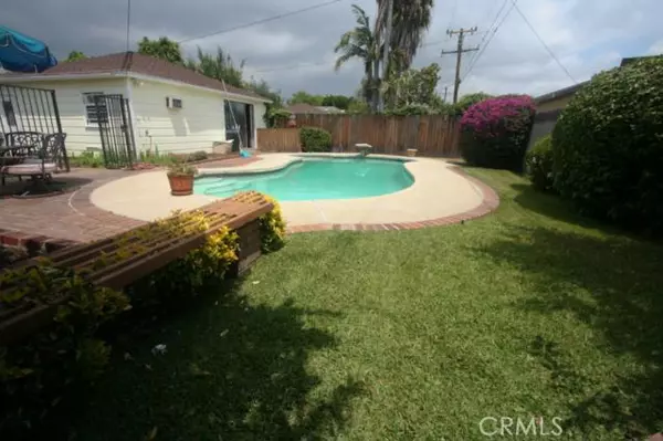 San Gabriel, CA 91775,8374 Doris Avenue