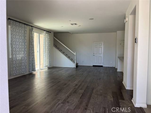 Eastvale, CA 92880,13084 Irisbend Avenue