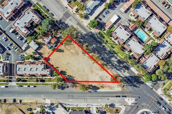 Fontana, CA 92335,8916 Fontana Avenue