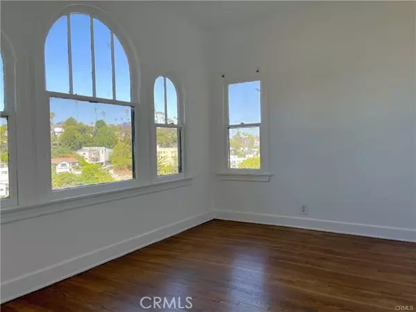 Los Angeles, CA 90026,3201 Hamilton Way