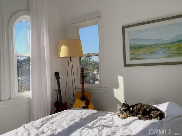 Los Angeles, CA 90026,3201 Hamilton Way