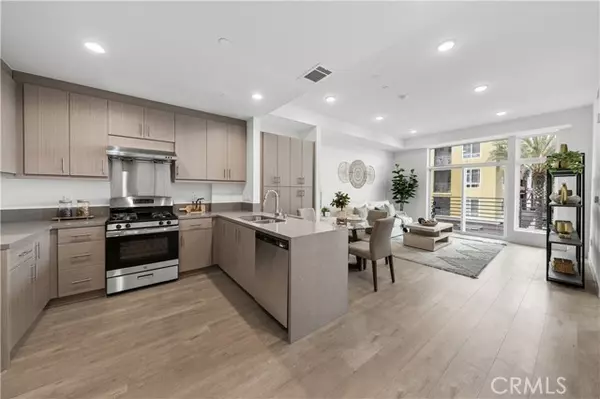 Alhambra, CA 91801,168 S Monterey Street #202