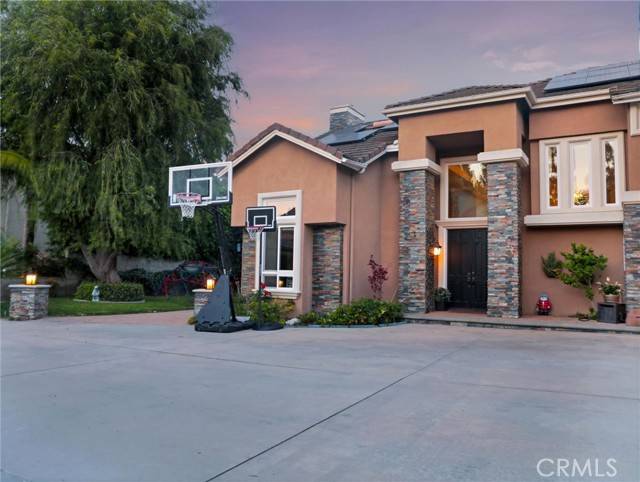 Yorba Linda, CA 92887,27020 Daisy Circle
