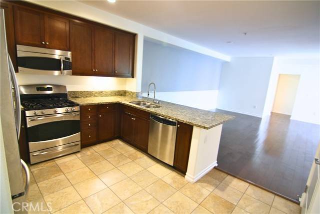 Los Angeles, CA 90013,629 Traction Avenue #508