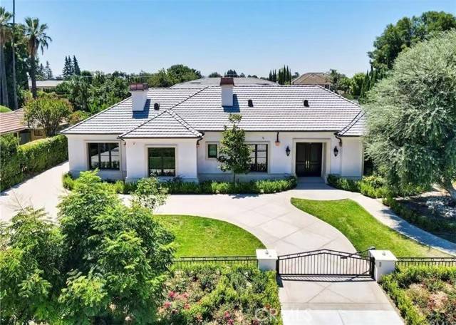 300 W Las Flores Avenue, Arcadia, CA 91007