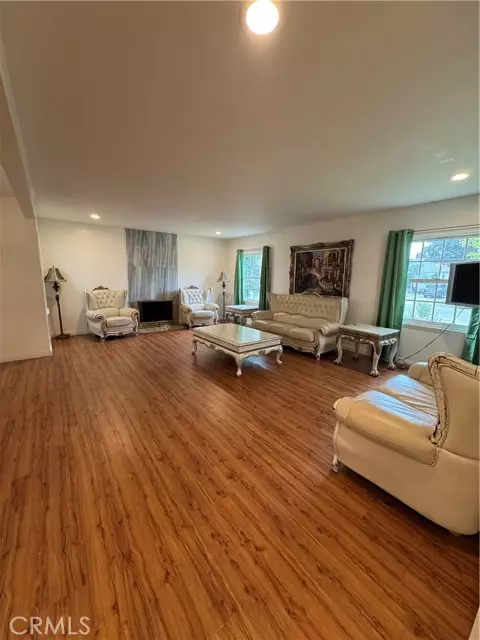 Temple City, CA 91780,6114 Camellia Avenue